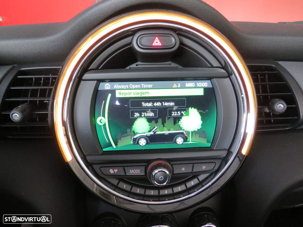 MINI Cabrio Cooper Premium Extra JCW Auto - 37