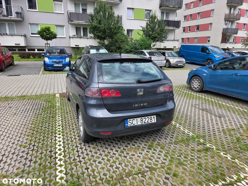 Seat Ibiza SC 1.2 12V Stylance - 4