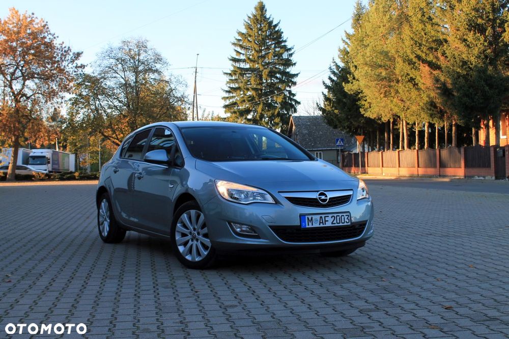 Opel Astra - 9