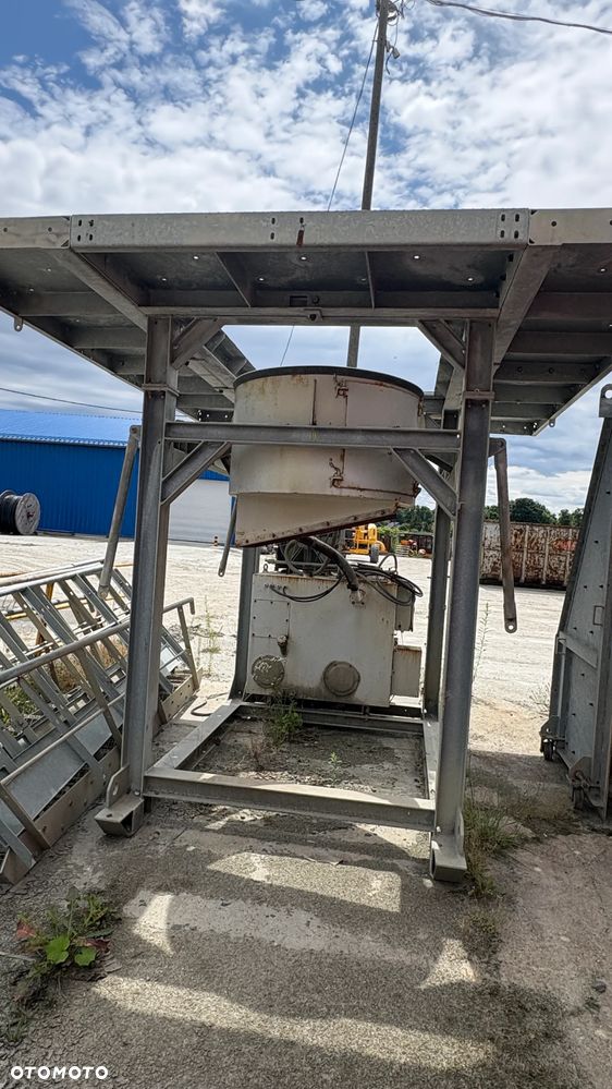 Powerscreen Kruszarka stożkowa HCU 7/160 - 12