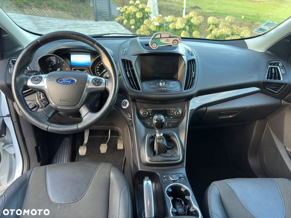 Ford Kuga - 9
