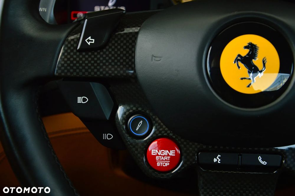 Ferrari Portofino - 30