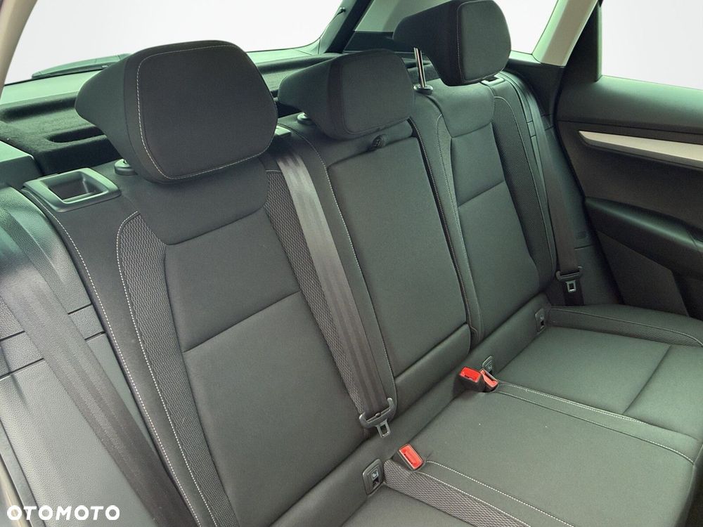 Skoda Karoq 2.0 TDI SCR 4x4 Ambition DSG - 24