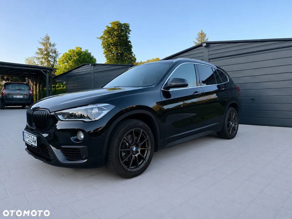 BMW X1 sDrive18d Advantage sport - 1