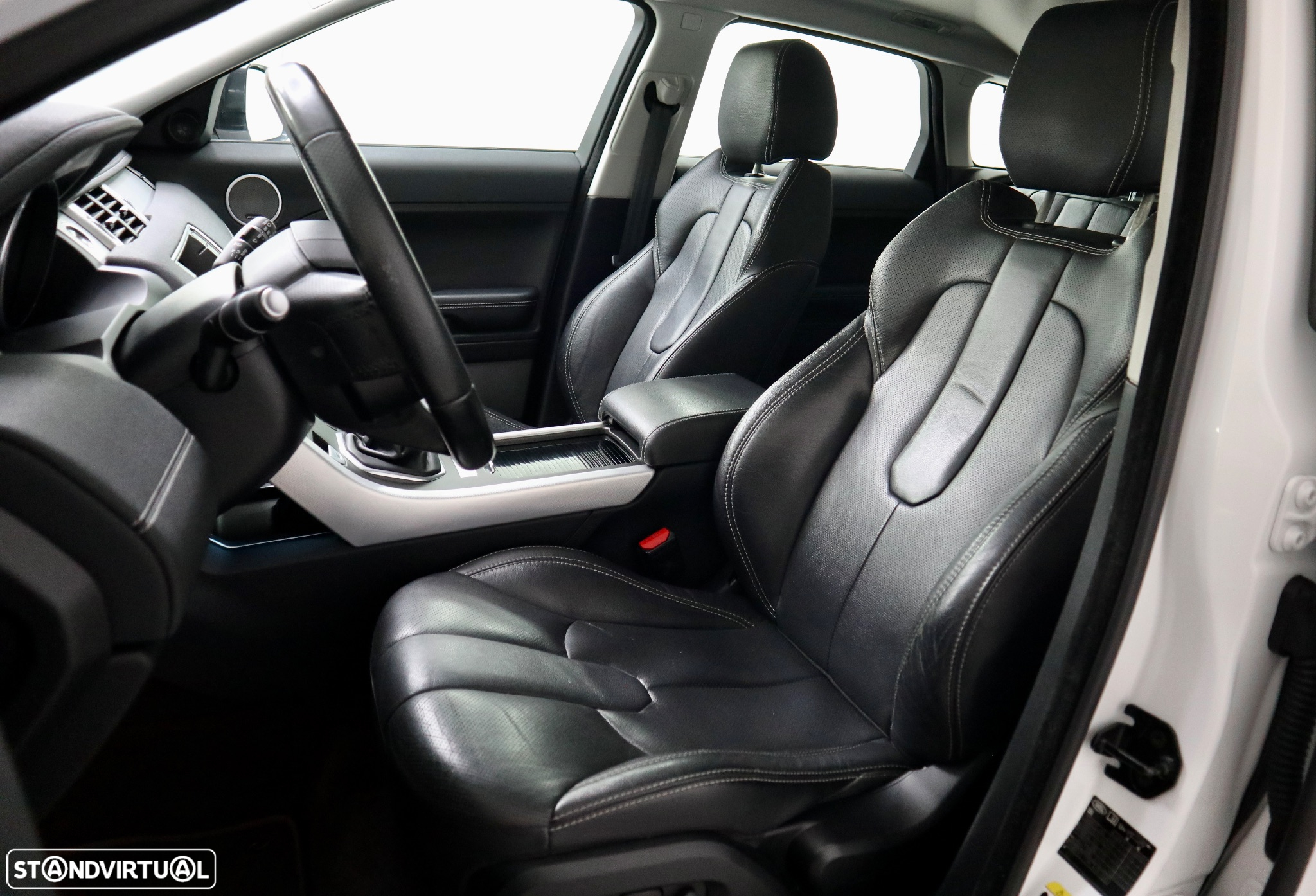 Land Rover Range Rover Evoque 2.2 eD4 Pure - 5