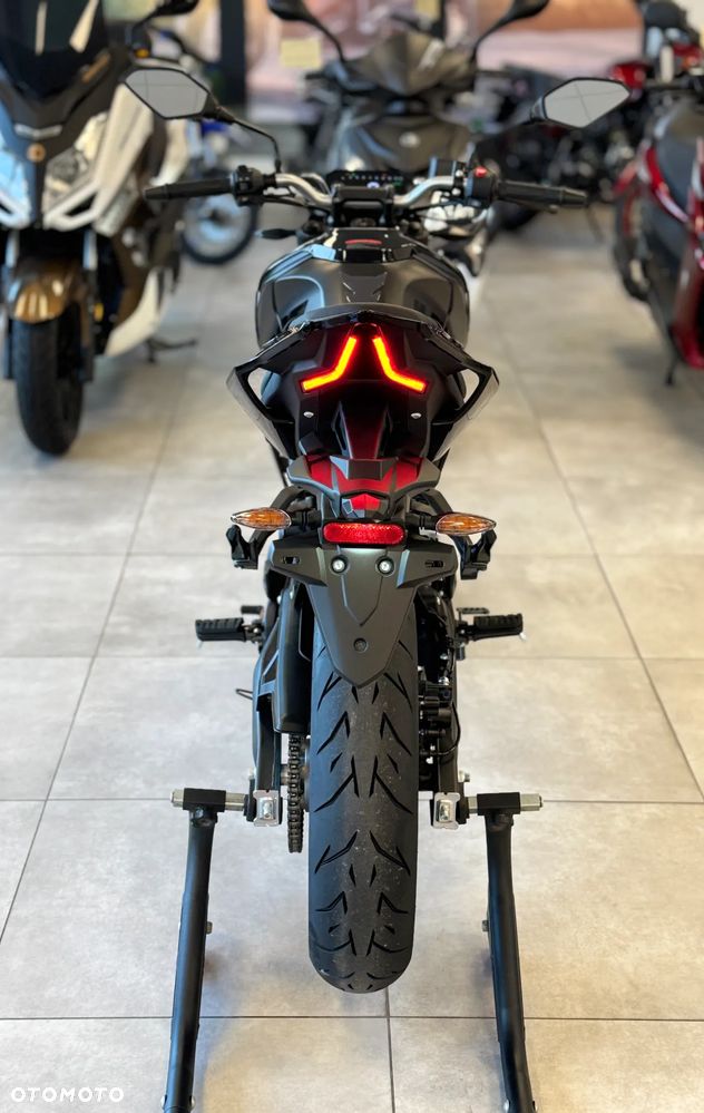 VOGE R125 - 11