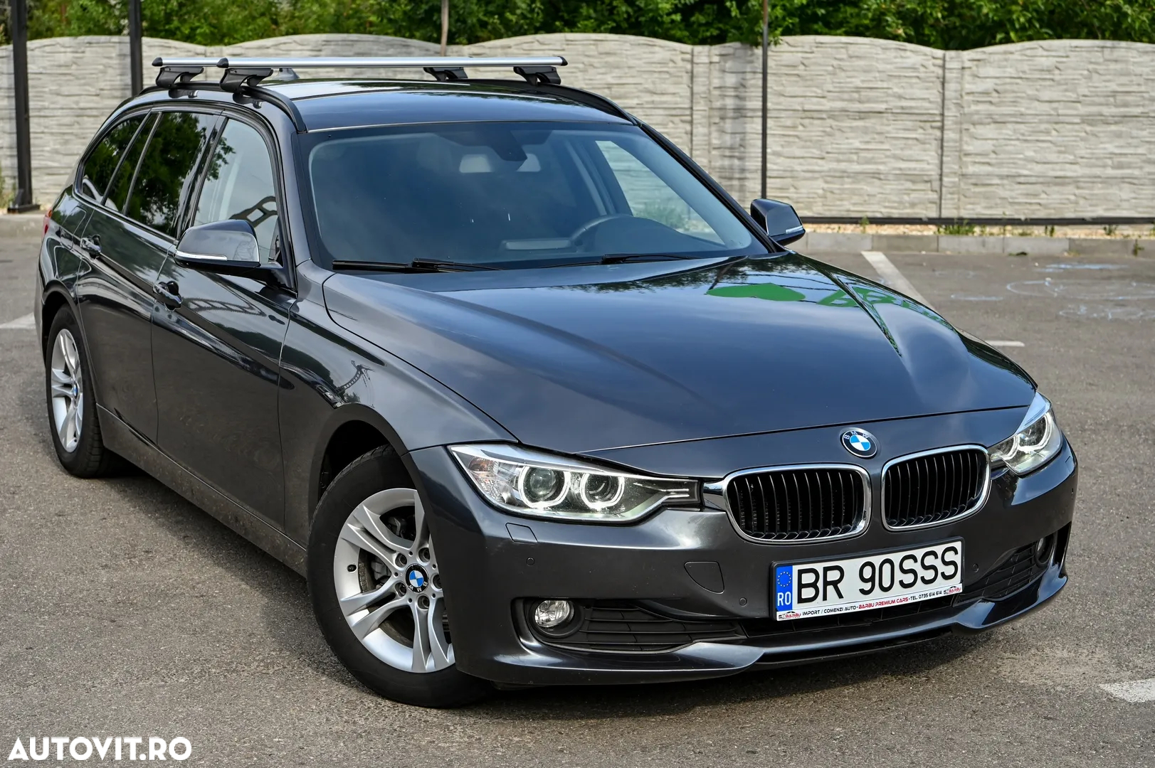 BMW Seria 3 320d Touring - 26