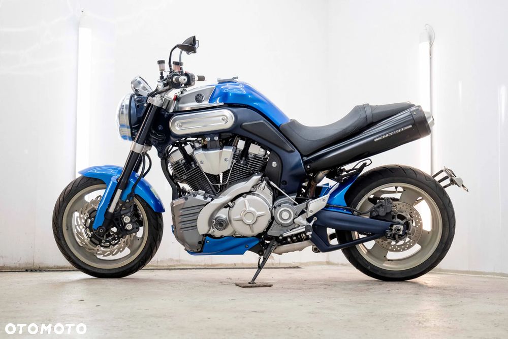 Yamaha MT - 9