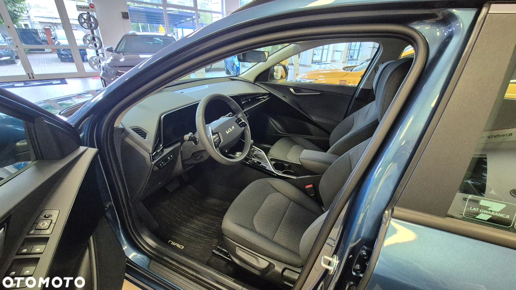 Kia Niro 1.6 GDI Hybrid M - 9
