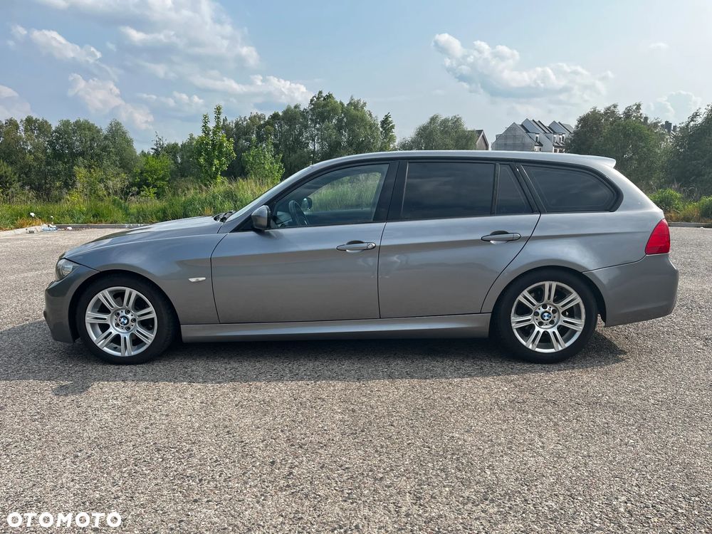 BMW Seria 3 318d Touring Sport Line - 8