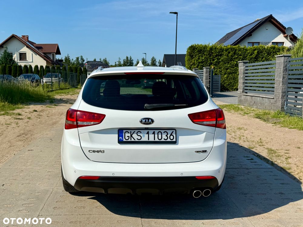 Kia Ceed 1.6 CRDi 136 ISG GT Line - 27