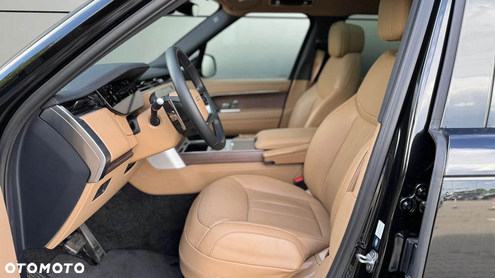 Land Rover Range Rover D300 SE - 8