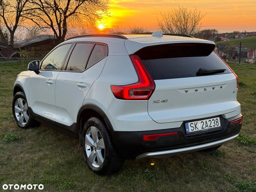 Volvo XC 40 B3 Essential - 5