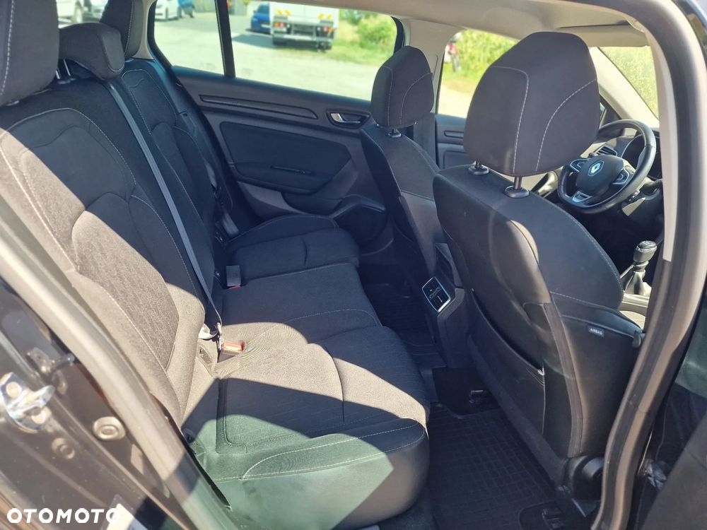 Renault Megane 1.6 SCe Limited 2018 - 25