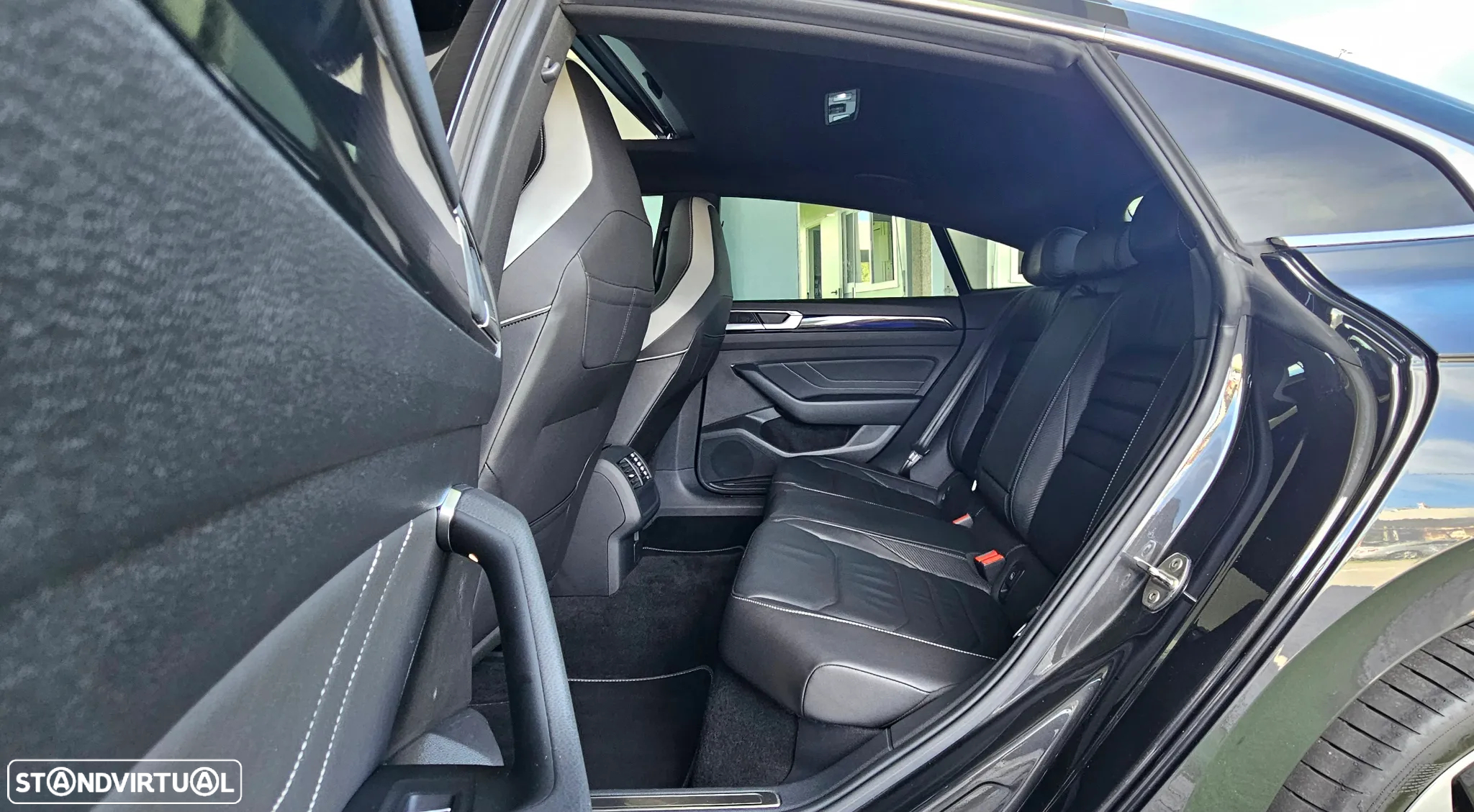 VW Arteon 2.0 TDI R-Line DSG - 24