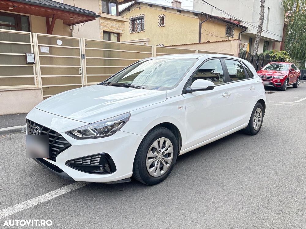 Hyundai i30 1.5 110CP 5DR M/T Comfort - 1