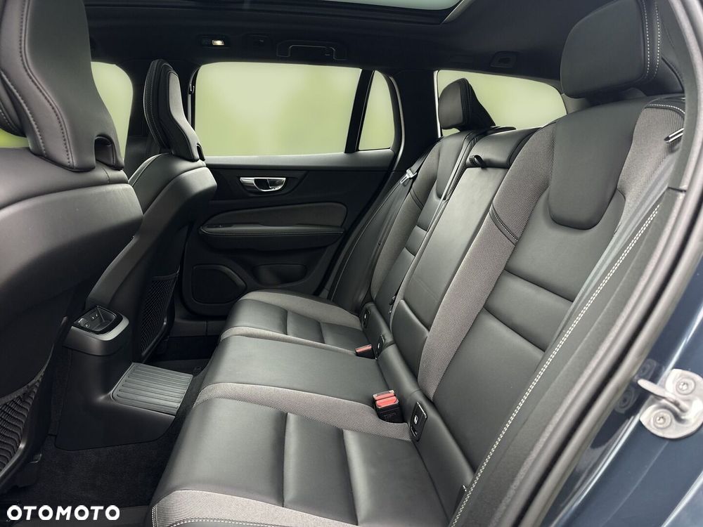 Volvo V60 - 16