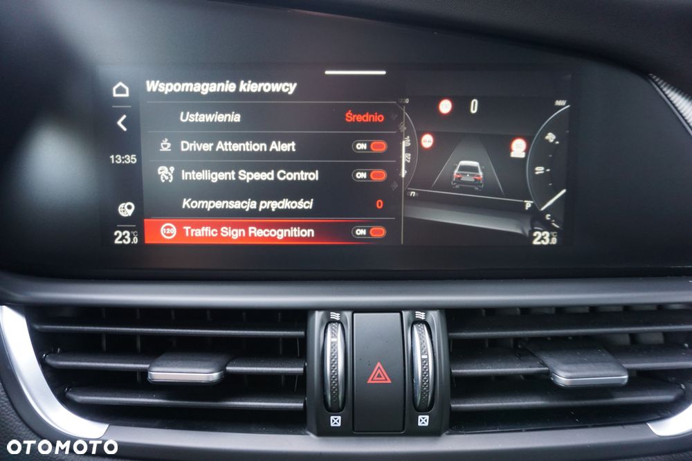 Alfa Romeo Giulia 2.0 Turbo Veloce Q4 - 21
