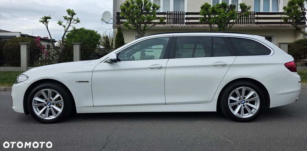 BMW Seria 5 525d xDrive Luxury Line - 8