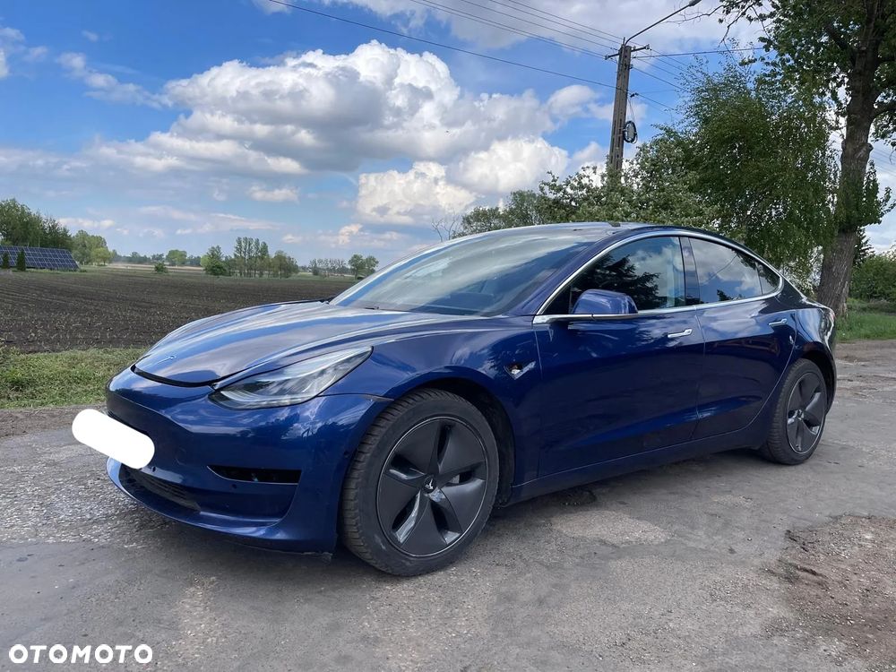 Tesla Model 3 Premium Langstreckenbatterie AWD Dual Motor - 4