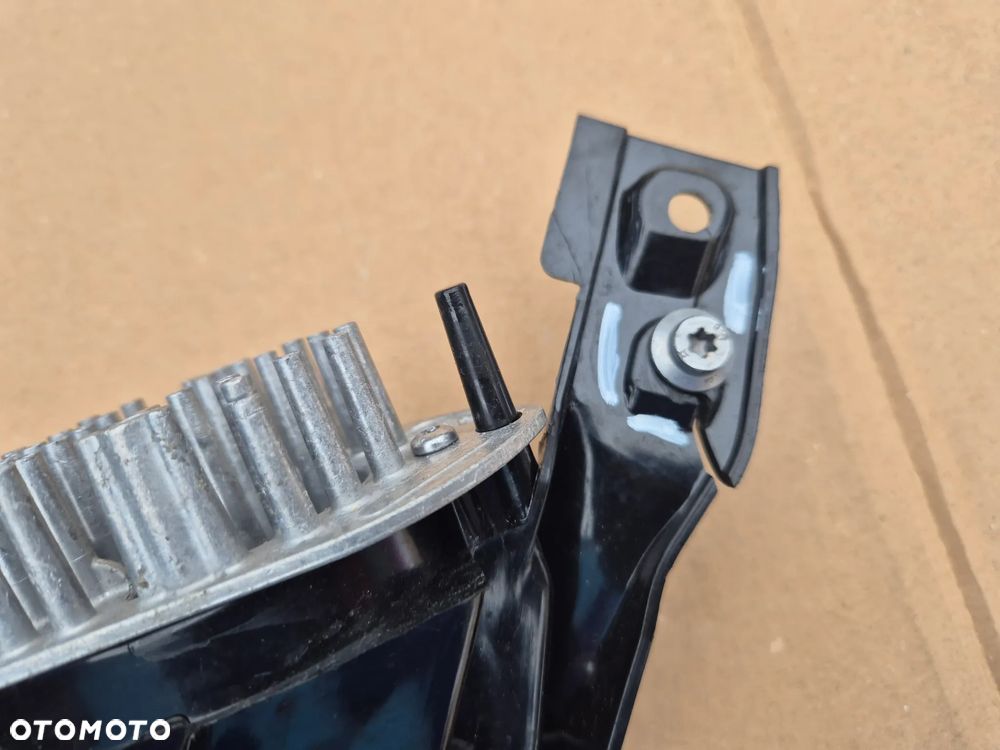 Fiat 500e kierunkowskaz prawy.DRL.LED. 2021-2025Na maskę - 6