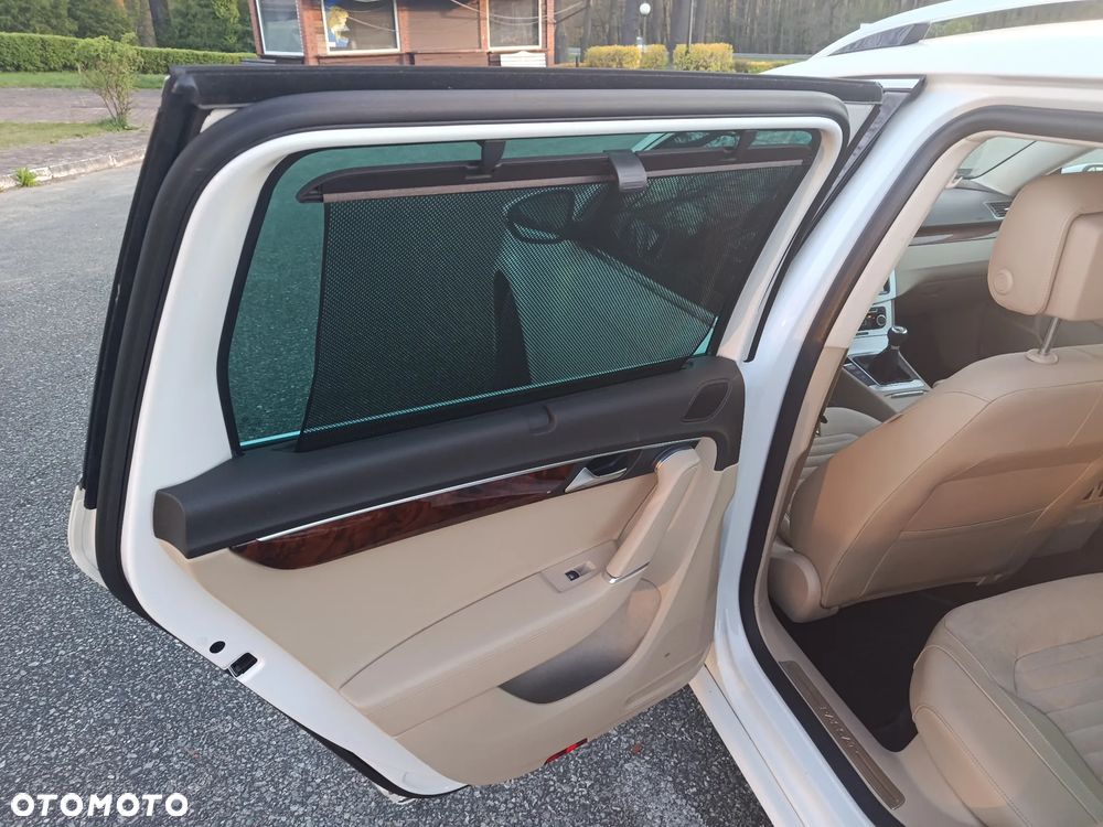 Volkswagen Passat 2.0 TDI DPF Highline - 6