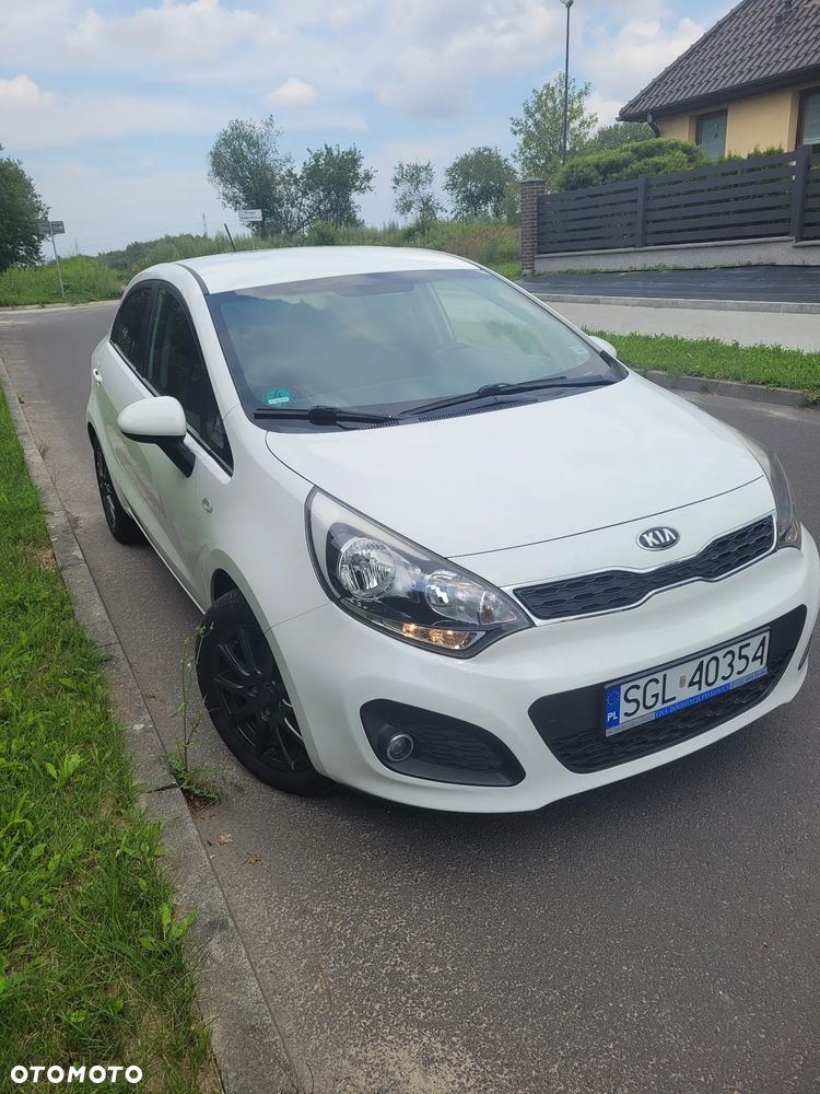 Kia Rio 1.2 Attract - 2