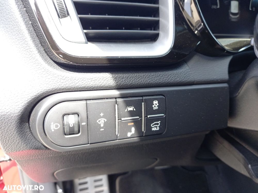 Kia XCeed 1.6 CRDi DCT7 PLATINUM EDITION - 22