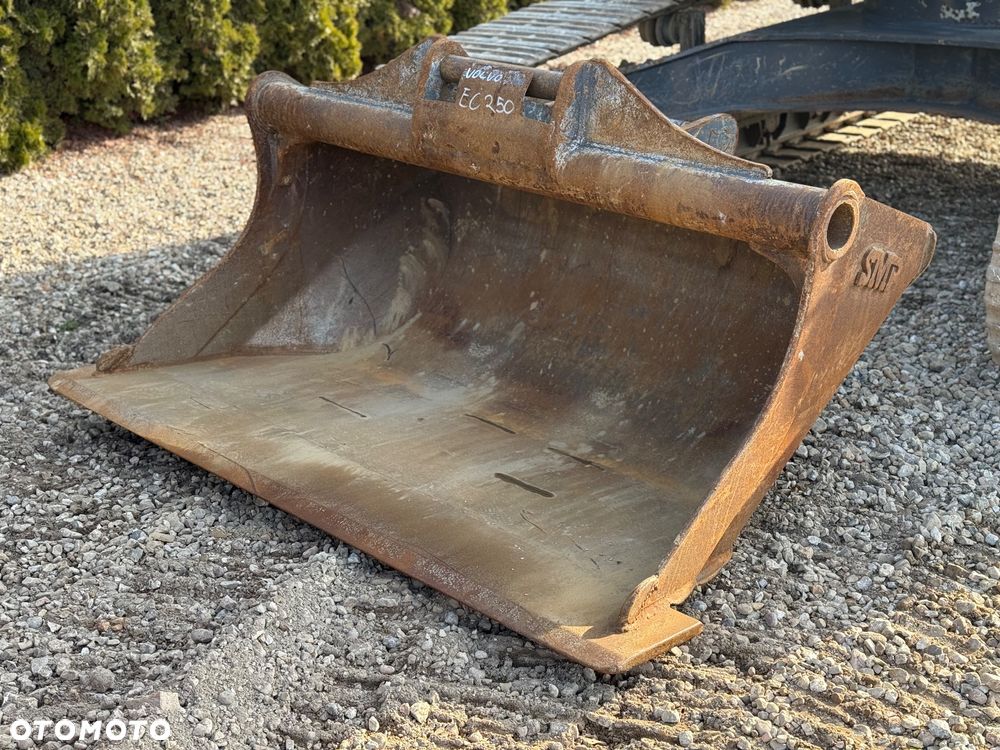 Volvo EC 250 EL - 25