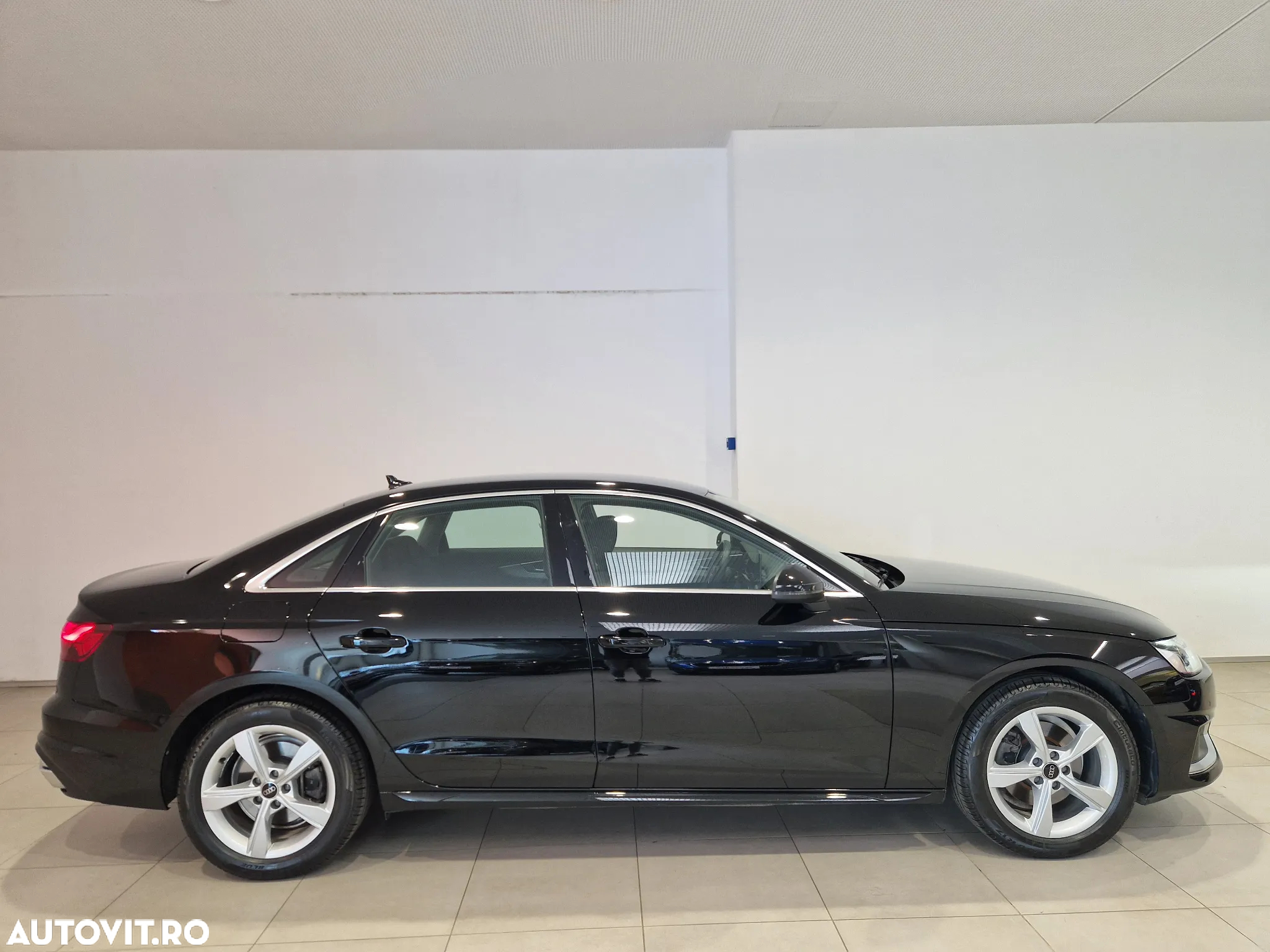 Audi A4 35 TFSI S tronic MHEV Advanced - 6