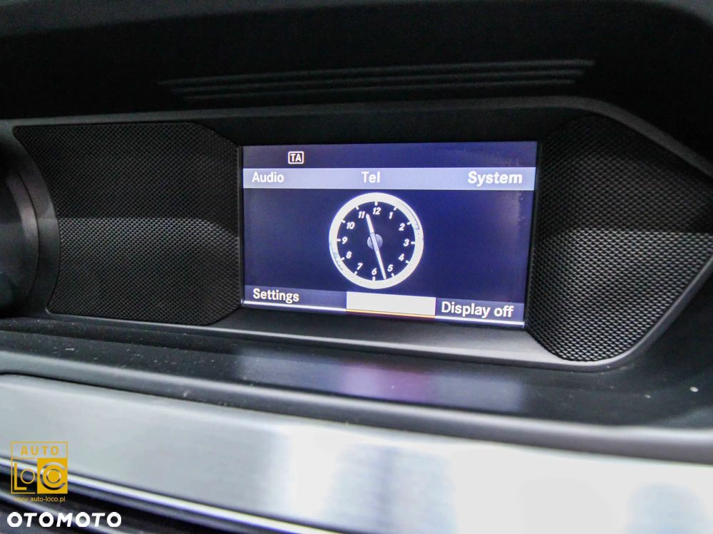 Mercedes-Benz Klasa C 180 CGI BlueEff Avantgarde - 18