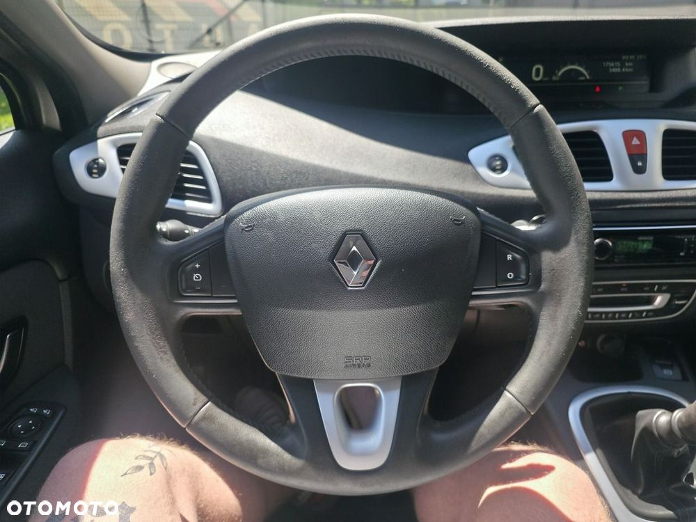 Renault Scenic - 20