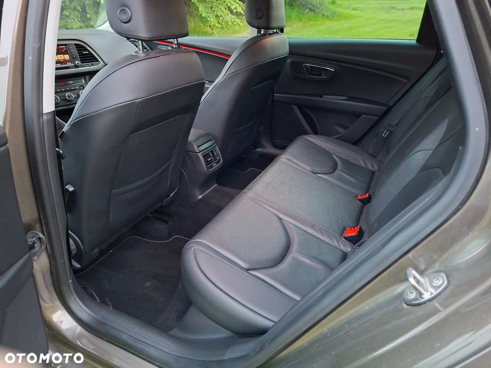 Seat Leon 1.8 TSI Xcellence S&S DSG - 16