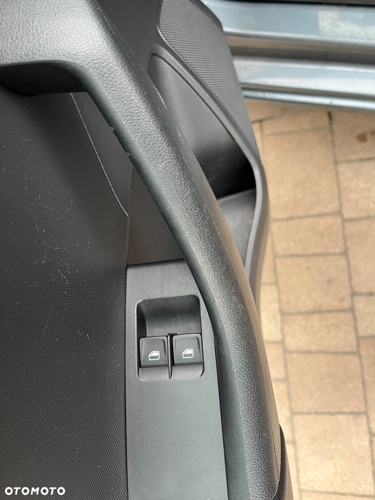 Seat Toledo 1.2 TSI Style - 12