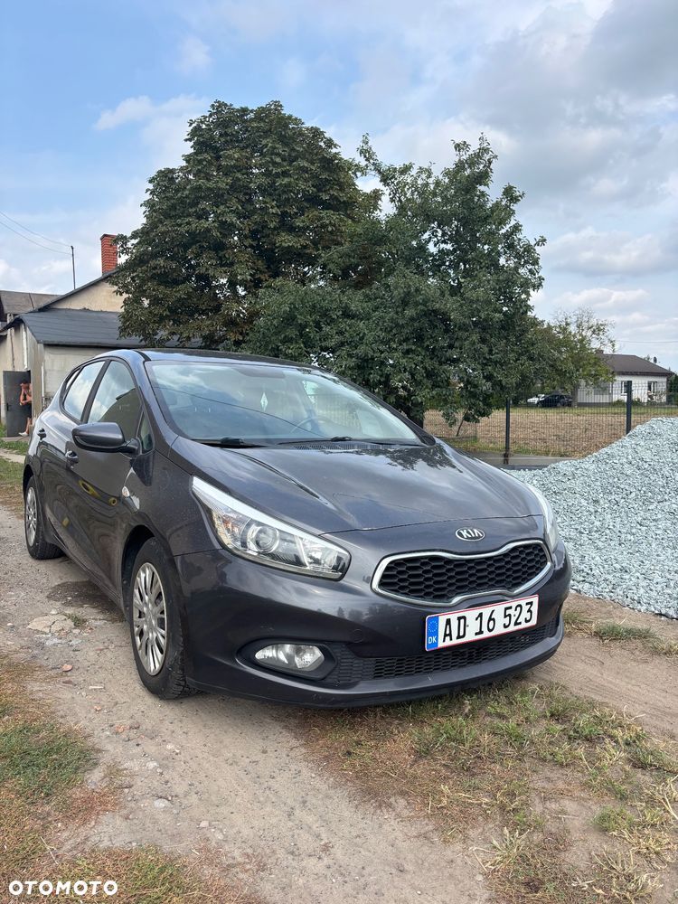Kia Ceed 1.6 CRDi Spirit - 2