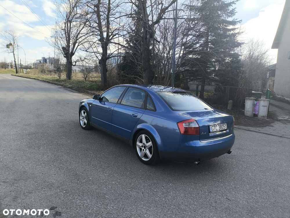 Audi A4 Avant 1.8T Quattro - 6