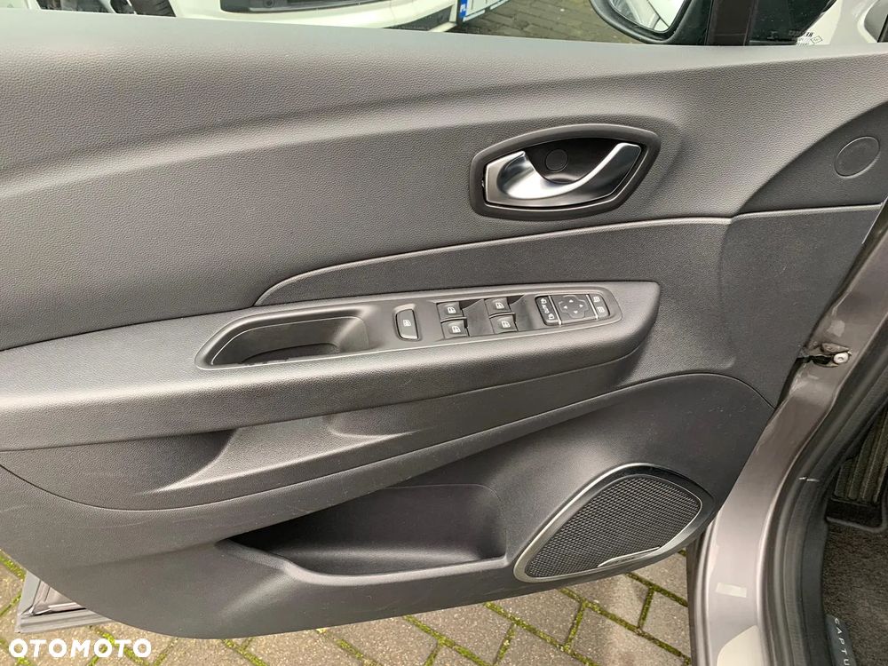 Renault Captur (ENERGY) TCe 90 BOSE EDITION - 19