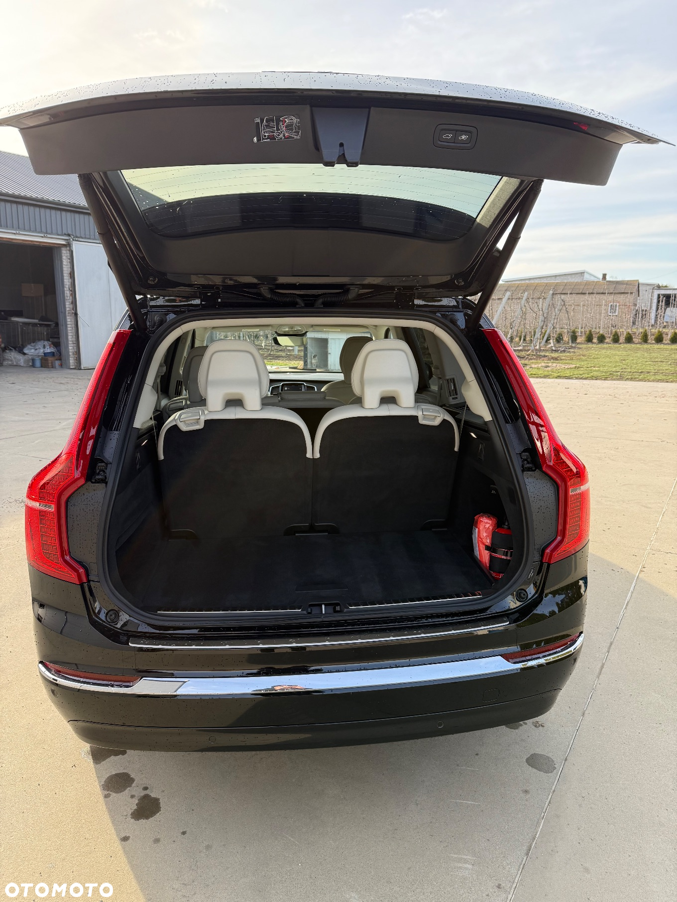 Volvo XC 90 - 9