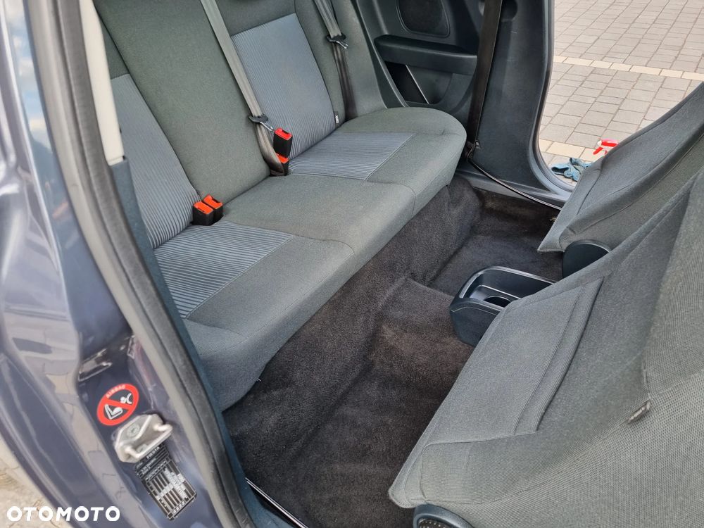 Ford Fiesta 1.25 Champions Edition - 27
