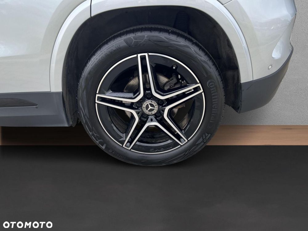 Mercedes-Benz GLA 200 AMG Line - 17