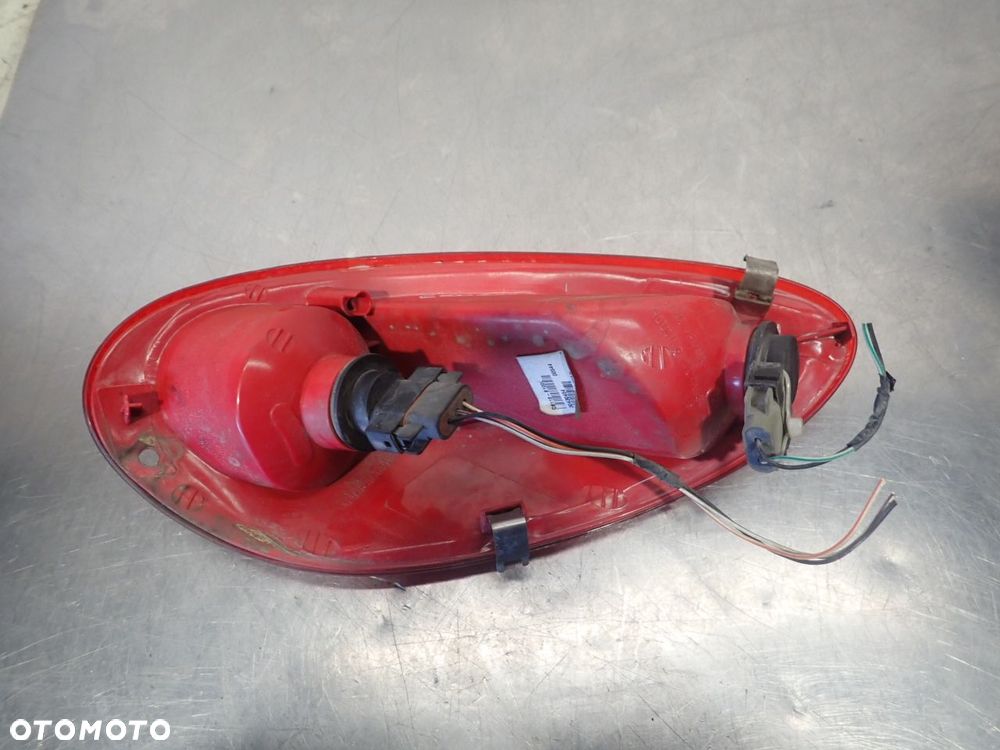 LAMPA LEWA TYLNA CHRYSLER PT CRUISER - 2