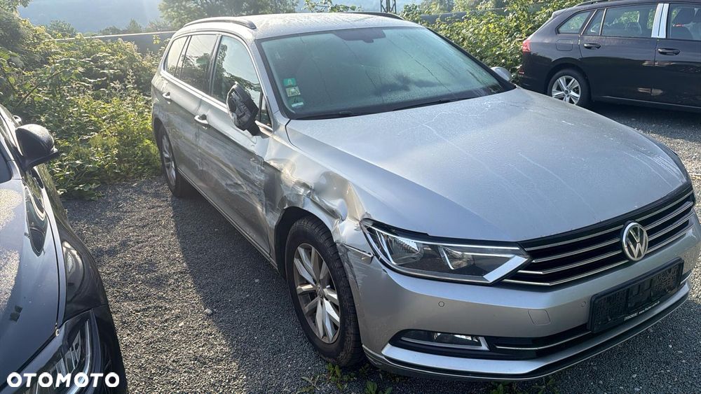 Volkswagen Passat 2.0 TDI (BlueMotion Technology) Highline - 2