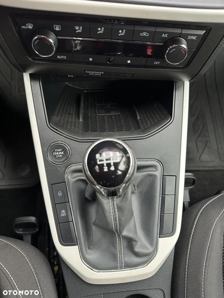 Seat Arona 1.6 TDI XCELLENCE - 23