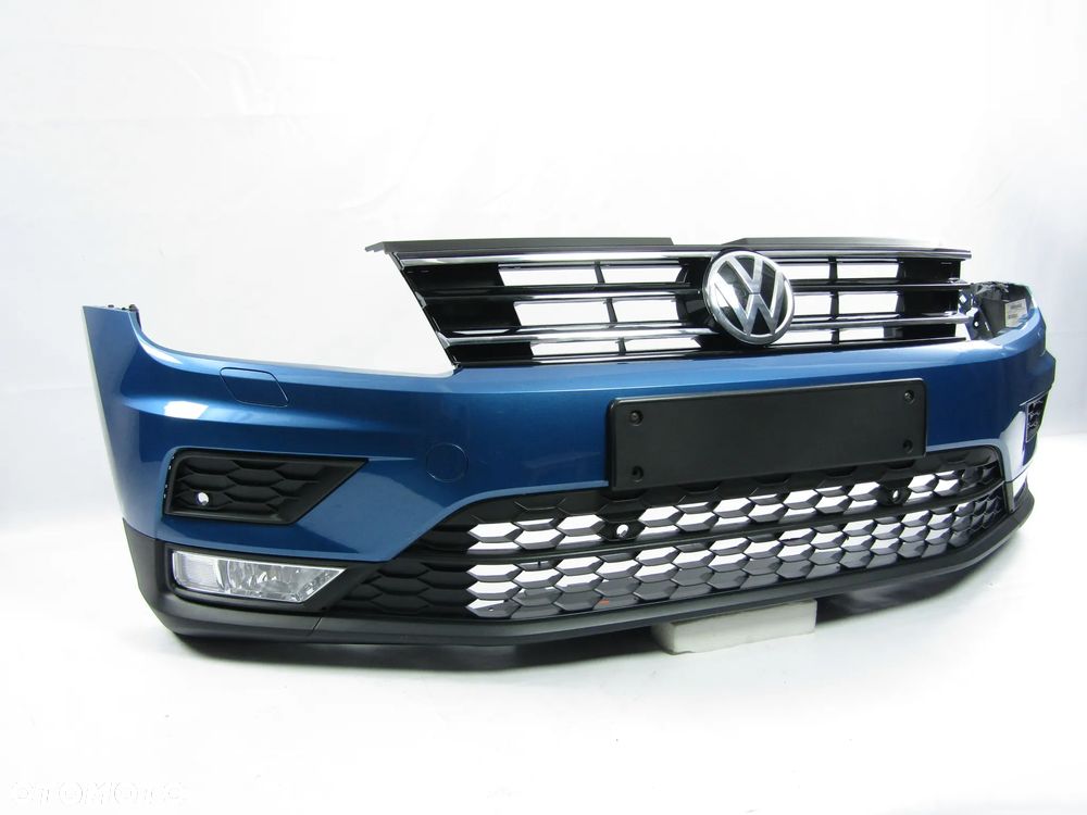 Zderzak przedni VW Tiguan 5NA 16 - 20 Sprysk. / Pdc-4 Lakier LD5J - 13