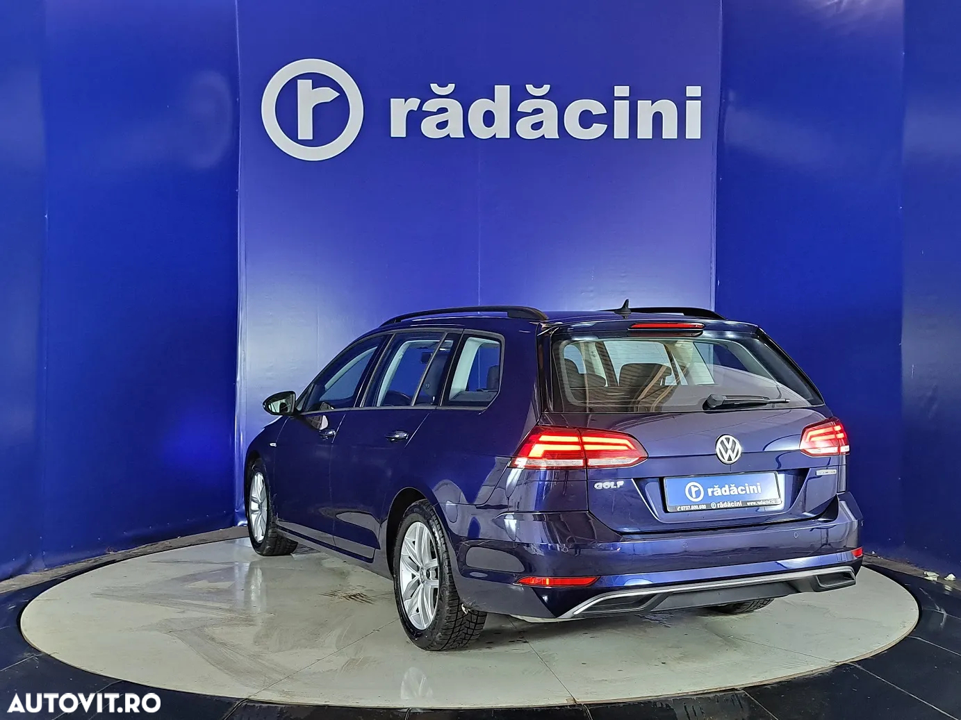 Volkswagen Golf - 3