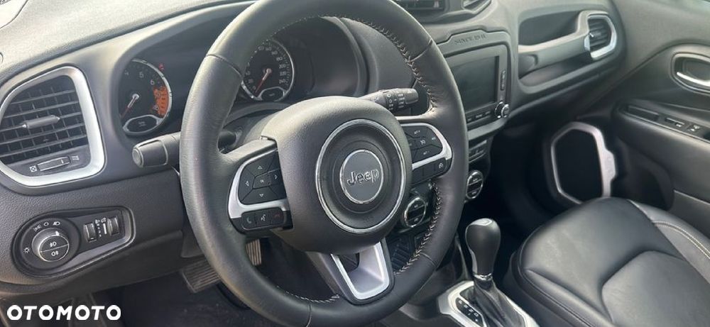 Jeep Renegade 1.4 MultiAir DSG Business Line - 14