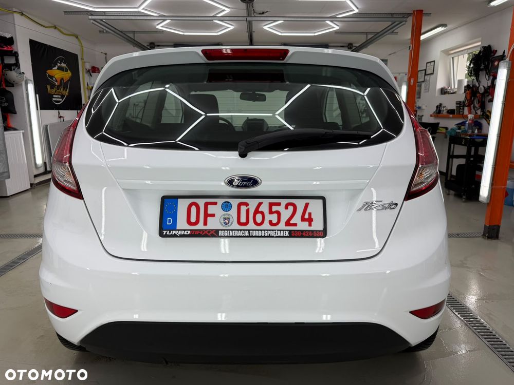 Ford Fiesta 1.25 Trend Edition - 8