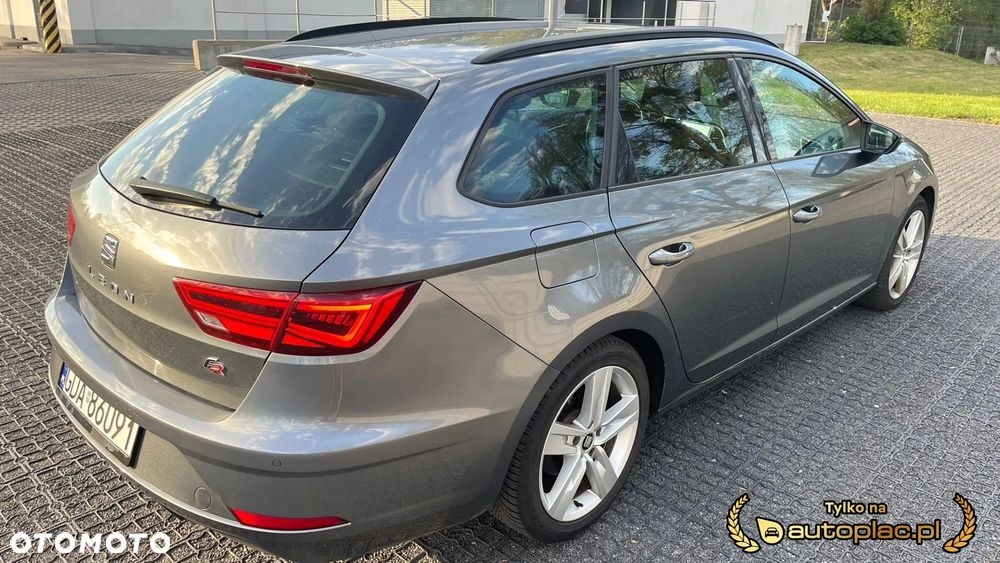 Seat Leon 2.0 TDI FR Black S&S DSG - 3
