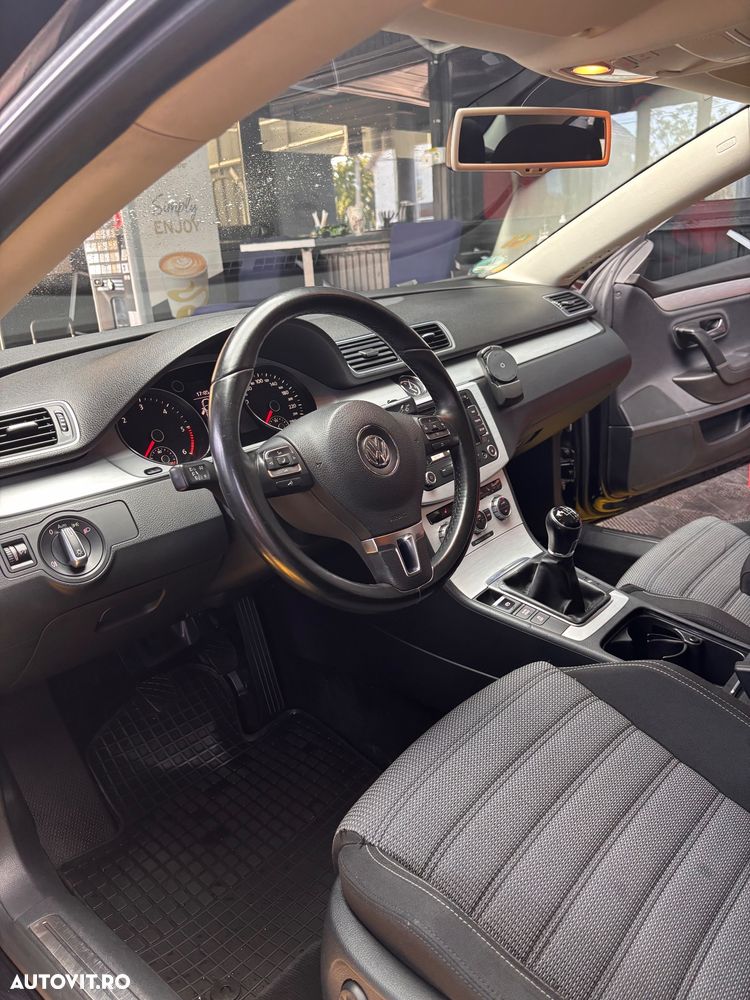 Volkswagen Passat 2.0 TDI BlueMotion Technology Highline - 7