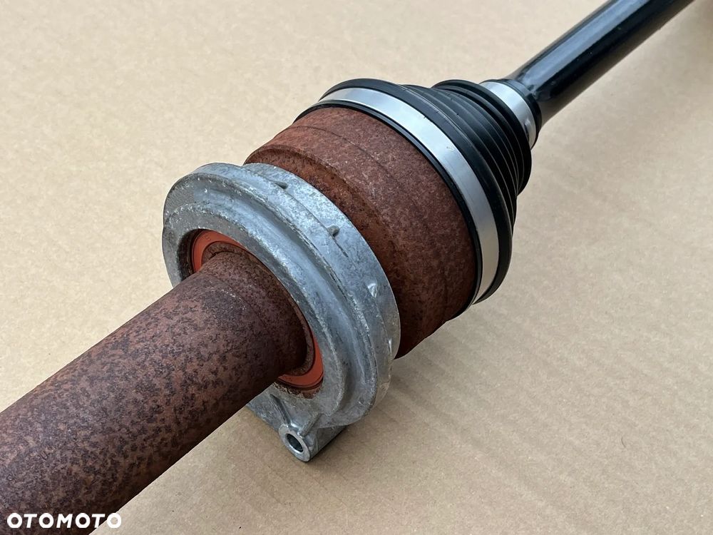 JAK NOWA PÓŁOŚ PRAWA DŁUGA PRZÓD MANUAL VW T6 T6.1 LIFT CARAVELLE DOKA MULTIVAN TRANSPORTER 2.0 TDI 7LA407272E - 7